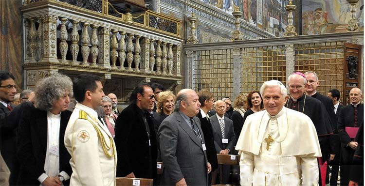 Benedikt XVI. bei der Begegnung mit Künstlern Benedikt XVI. bei der Begegnung mit Künstlern