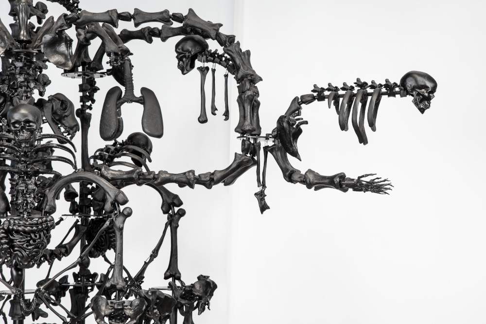 L'île de San Giorgio Maggiore accueille l'exposition personnelle d'Ai Weiwei, qui présente des sculptures en verre et des installations LEGO.