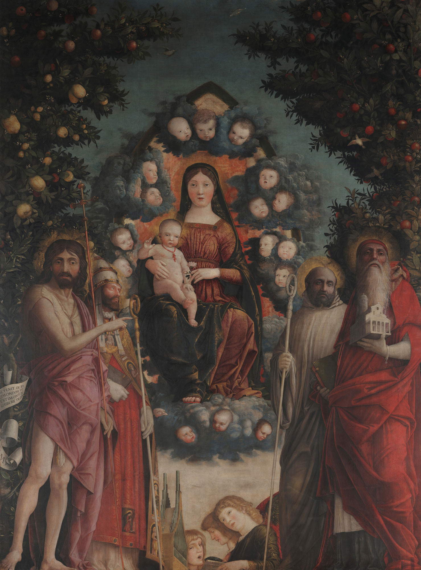 Andrea Mantegna, Madonna mit Kind in der Glorie zwischen Heiligen und musizierenden Engeln (Pala Trivulzio) (um 1497; Mailand, Pinacoteca del Castello Sforzesco). &copy; Stadtverwaltung Mailand - alle Rechte vorbehalten (Foto Alinari 2000)