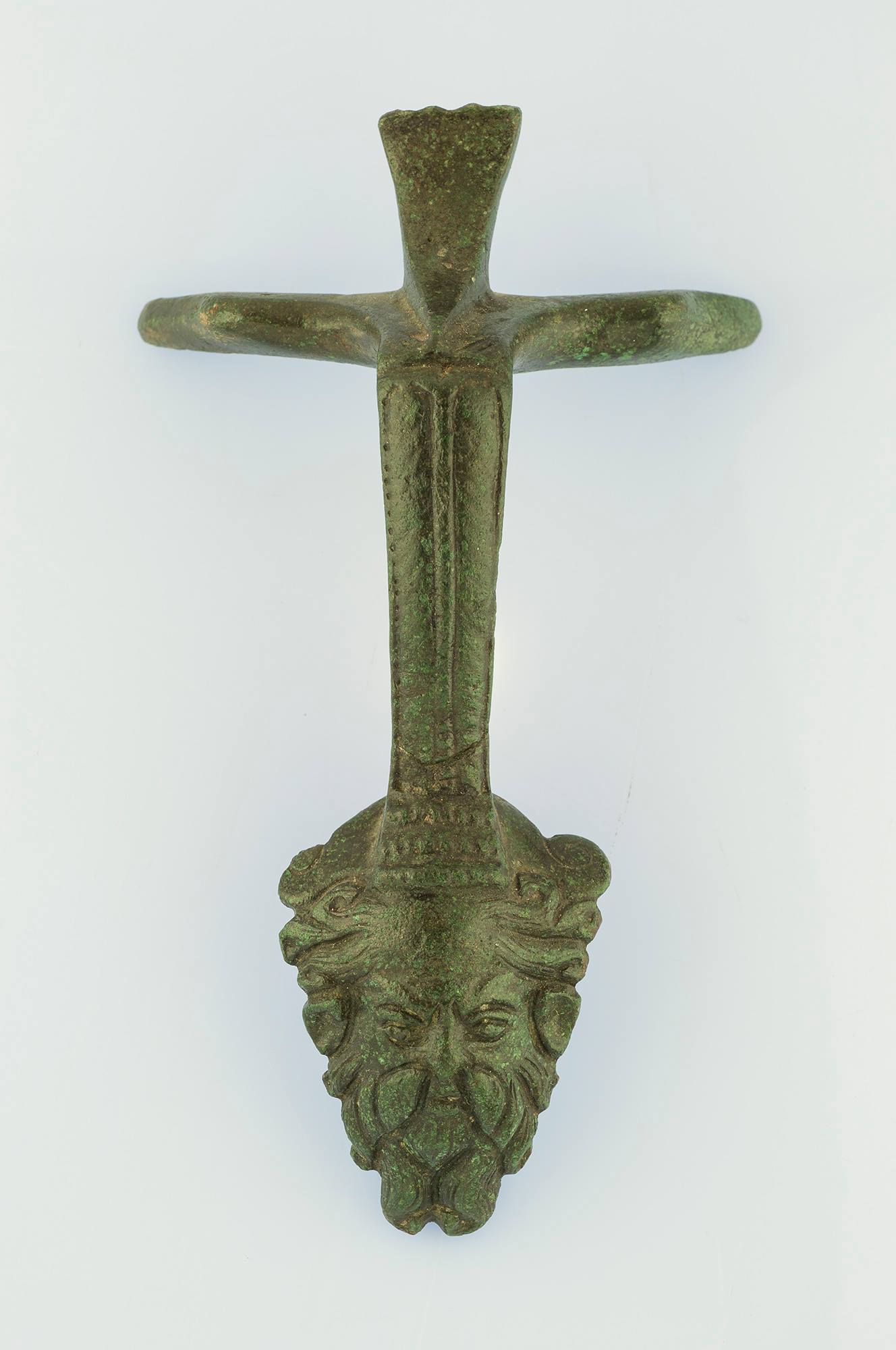 Art romain, Ansa avec Silène (bronze ; Nuoro, Musée archéologique national) Art romain, Ansa avec Silène (bronze ; Nuoro, Musée archéologique national)