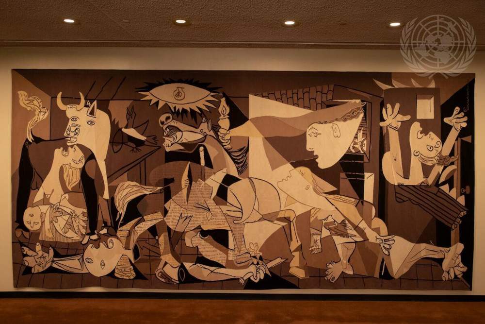 After one year, Guernica tapestry returns to UN. Rockefeller: Communication error.