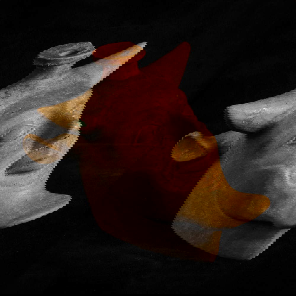 Ionische Plastik Balsamarium (580 - 570 v. Chr.; Tarent, Archäologisches Nationalmuseum)