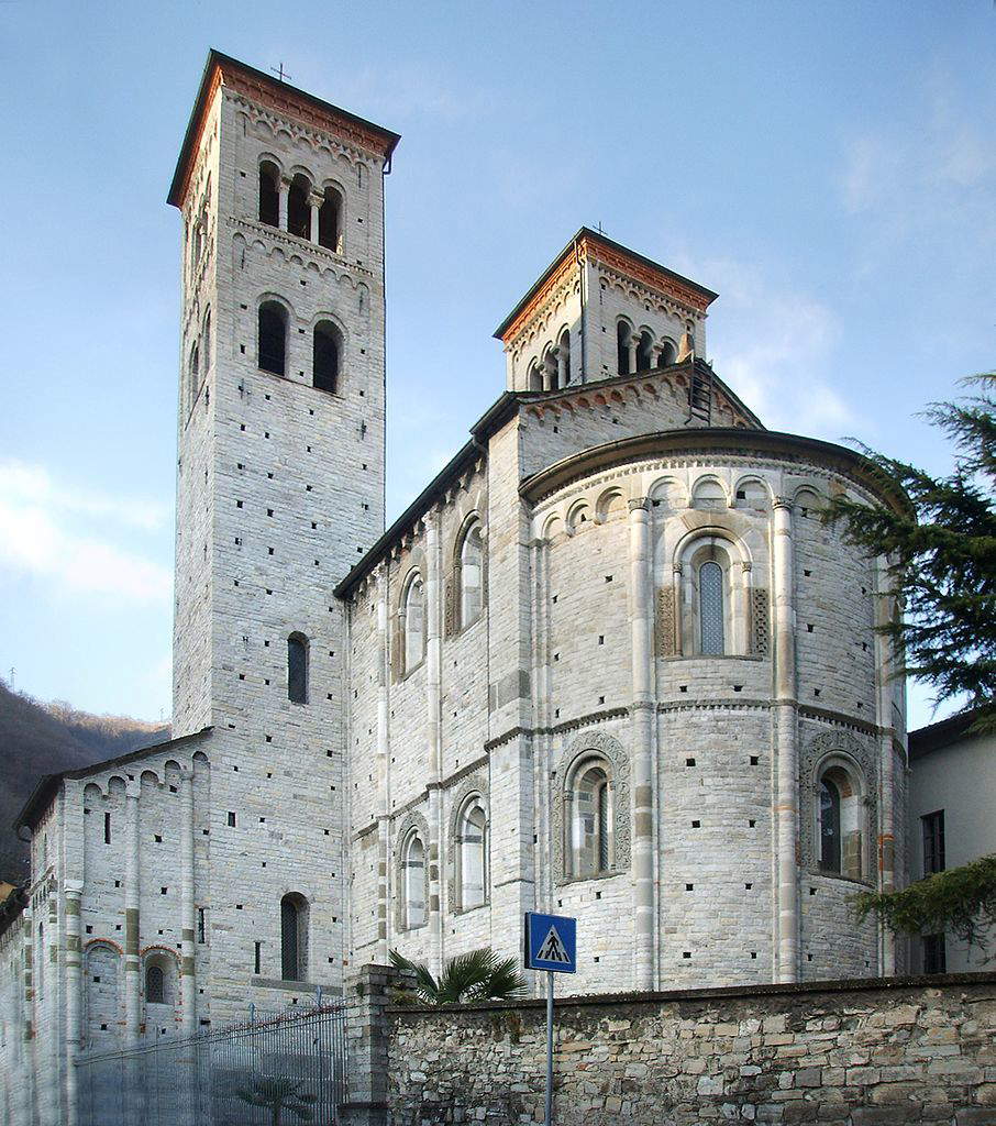 The Basilica of Sant'Abbondio in Como The Basilica of Sant'Abbondio in Como