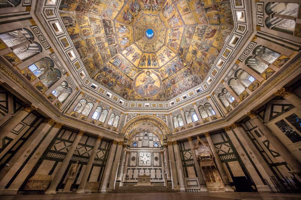 Le baptistère de Florence sera fermé jusqu'à la mi-décembre pour la restauration des mosaïques de la coupole. 