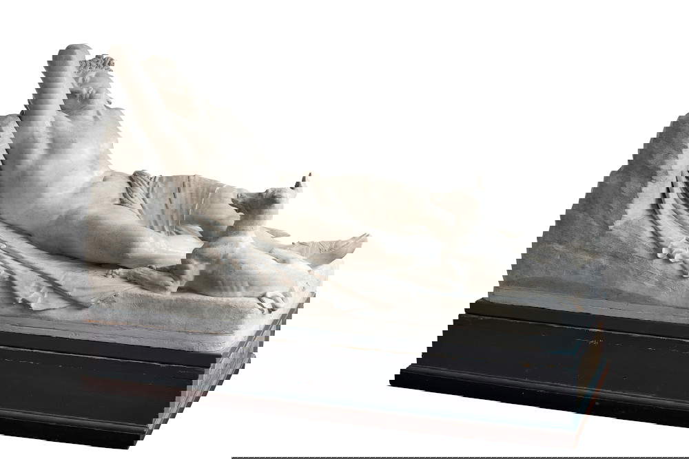 Antonio Canova, Endimione dormiente (1819-1822; gesso, 99 x 190 x 92 cm; Ravenna, Accademia di Belle Arti)