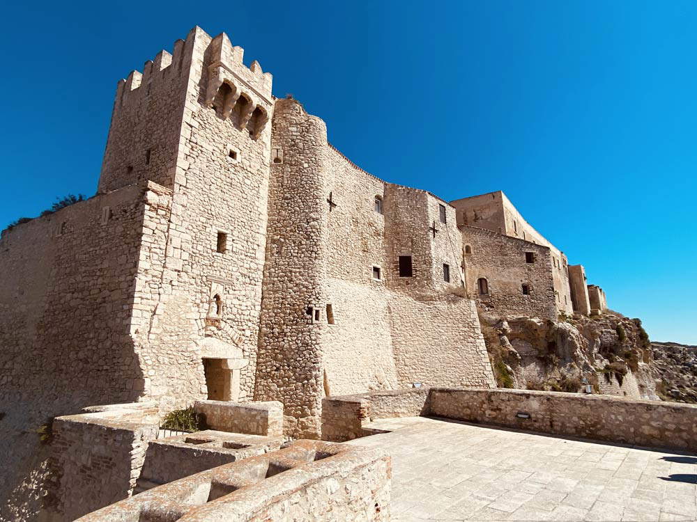 Il castello dei Badiali Il castello dei Badiali