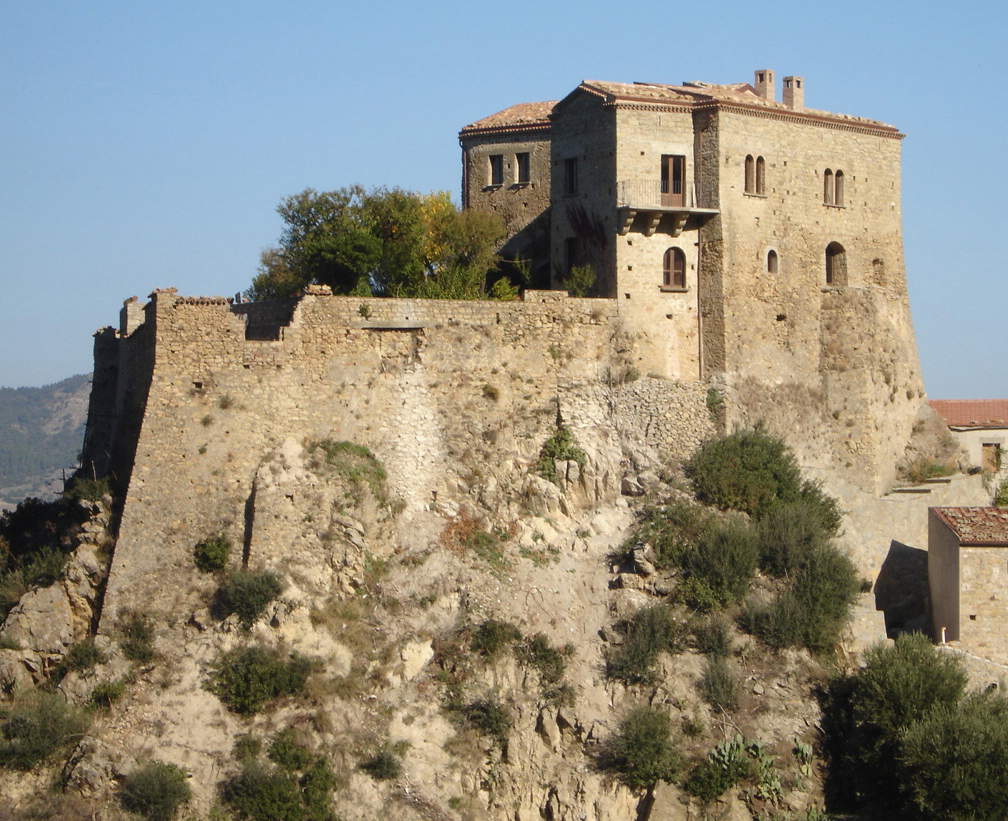 Il castello di Valsinni Il castello di Valsinni