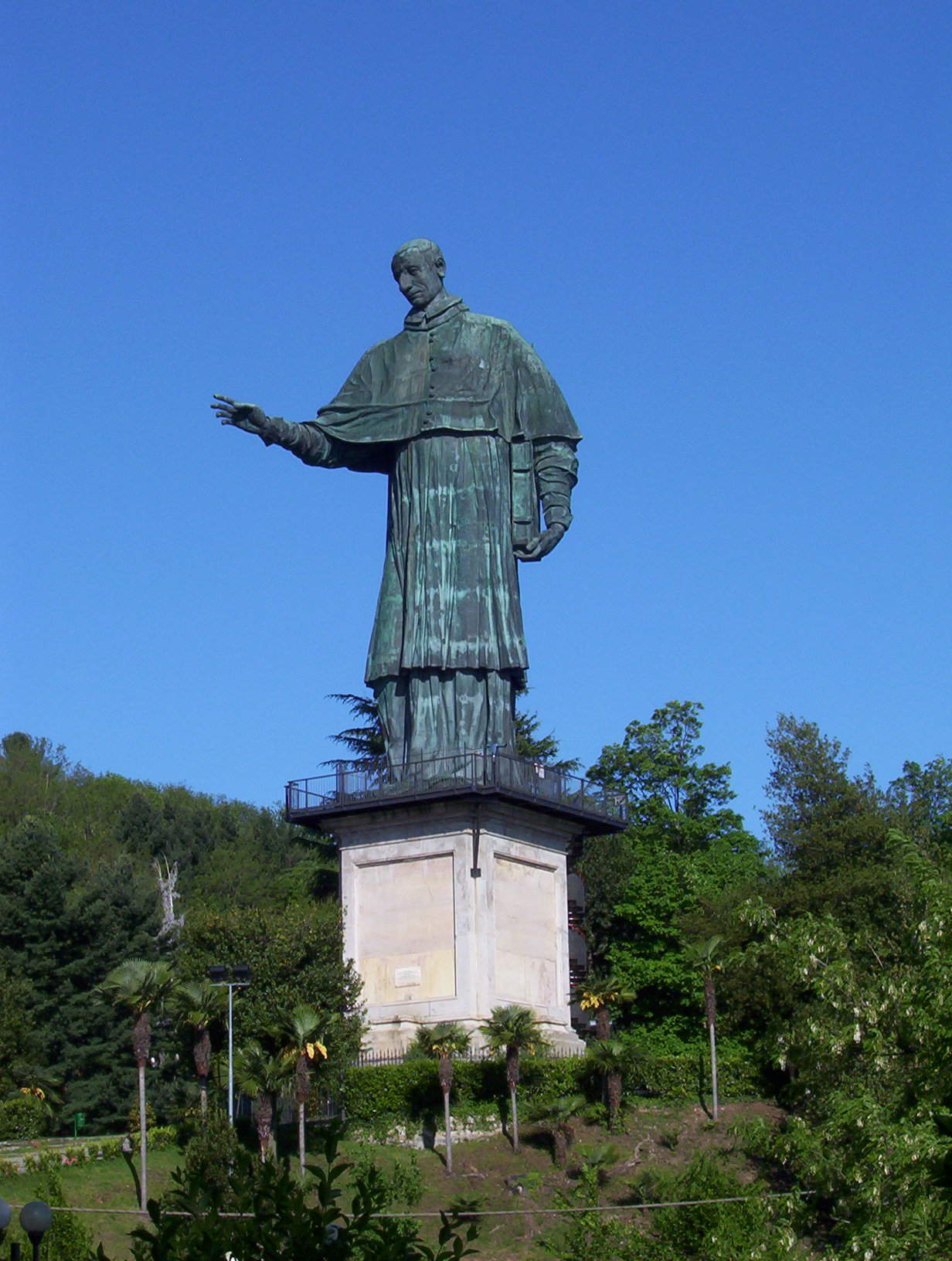 El Coloso de San Carlo Borromeo en Arona El Coloso de San Carlo Borromeo en Arona