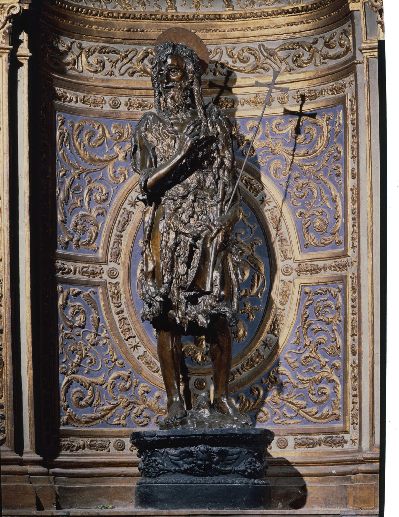 Donatello, San Giovanni Battista (1455 circa - 1457; bronzo, altezza 185 cm; Siena, Cattedrale, Cappella del Battista) Donatello, San Giovanni Battista (1455 circa - 1457; bronzo, altezza 185 cm; Siena, Cattedrale, Cappella del Battista)