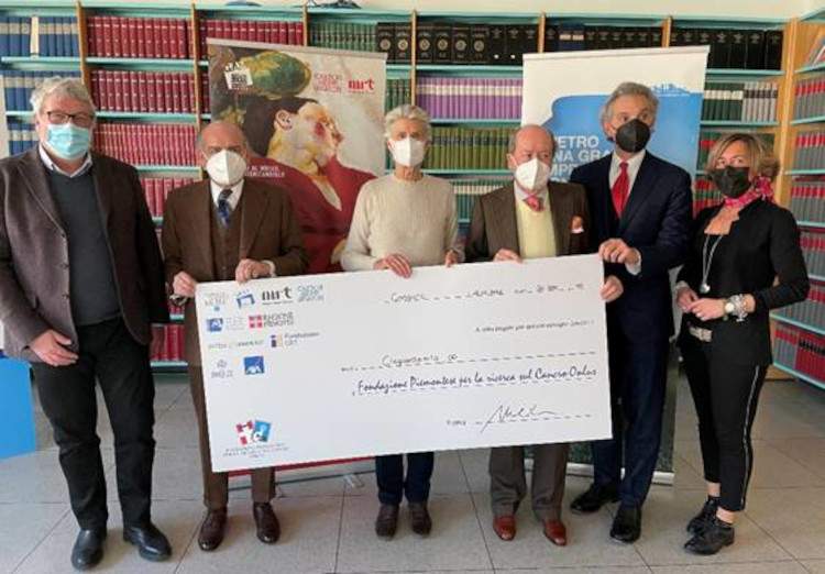 La GAM di Torino dona 50mila euro per la ricerca sul cancro grazie a una mostra 