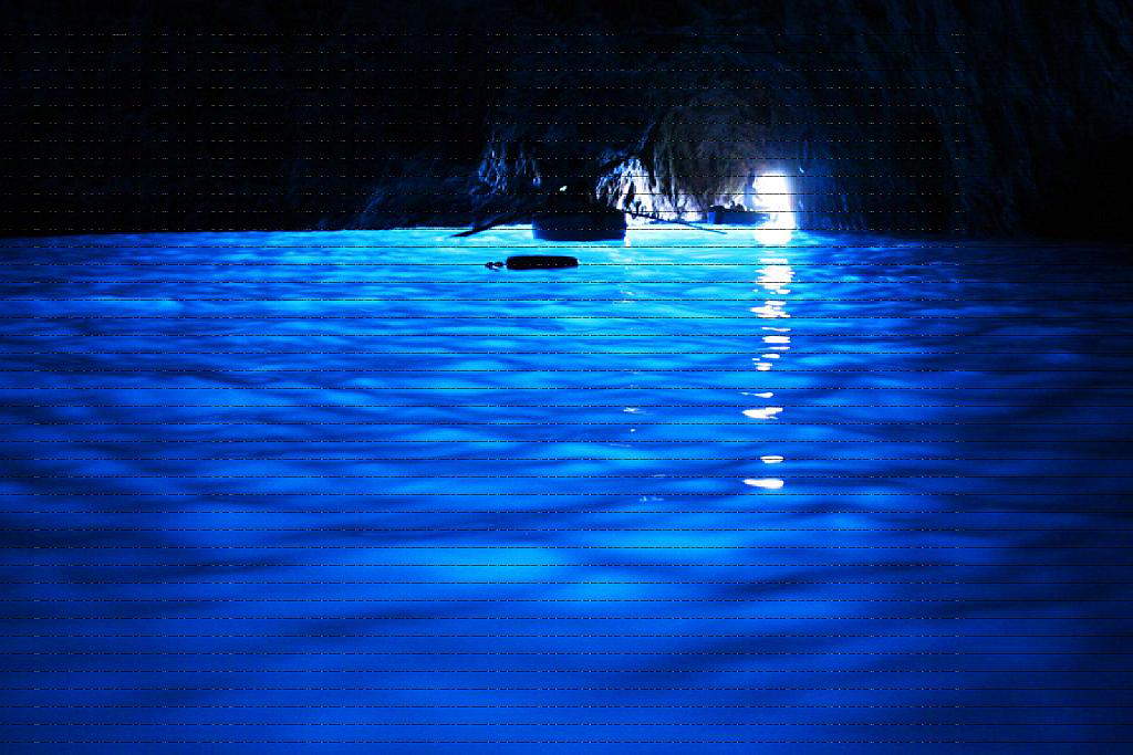 Grotta Azzurra. Foto di Glen Scarborough Grotta Azzurra. Foto di Glen Scarborough