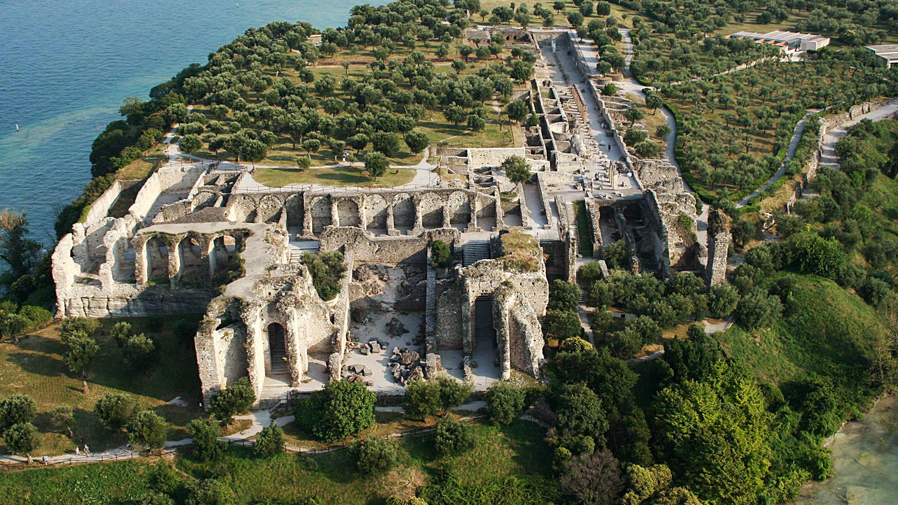 Die Höhlen des Catullus Die Höhlen des Catullus
