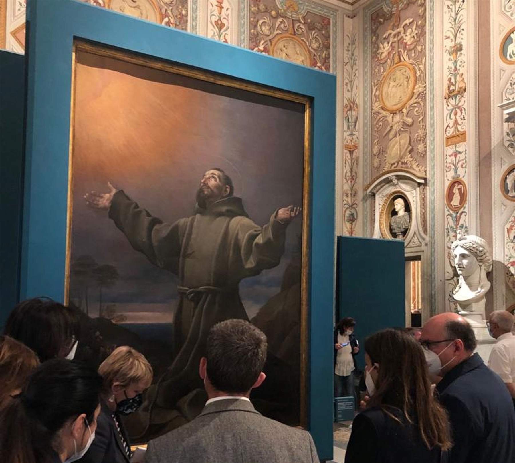 Guido Reni endommagé, dommages mineurs. La restauration commencera à la fin de l'exposition.