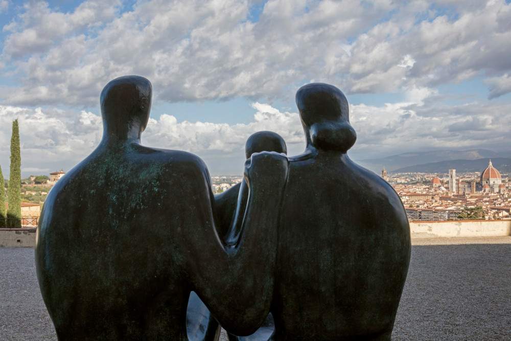 Henry Moore returns to Florence. The city pays tribute to the artist with two exhibition projects
