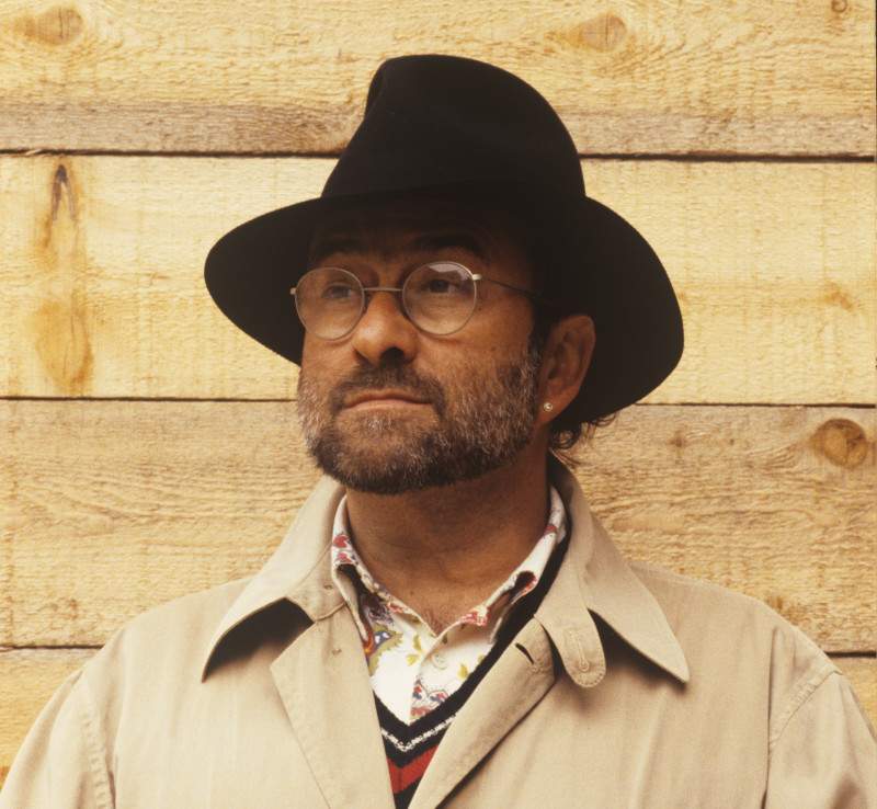 A traveling exhibition dedicated to Lucio Dalla starts in Bologna, ten years after his death 
