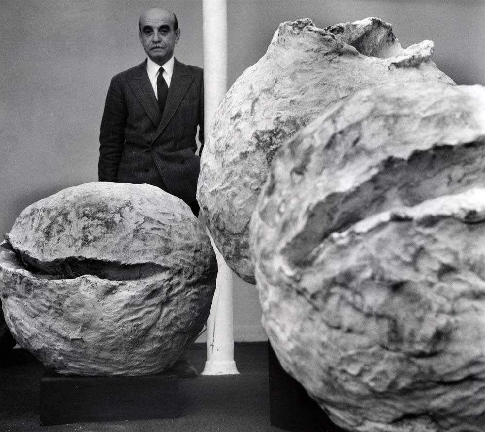 A major exhibition on the sculpture of Lucio Fontana in New York, with more than 80 works