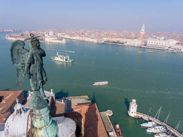 Venice as seen from its statues during the lockdown, in Marco Sabadin's 52 photos