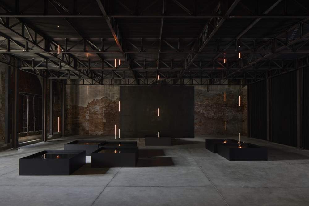 Biennale de Venise: l'installation de Sassolino pour le pavillon de Malte est neutre en carbone 