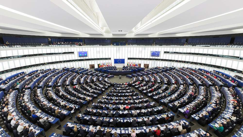 European Parliament: stop racism in culture, schools, media and sports 