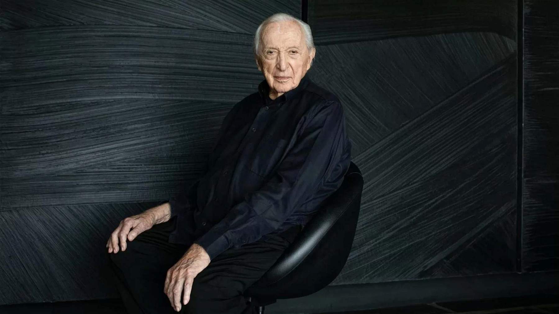 Farewell to Pierre Soulages, the French painter of the ultramarine 