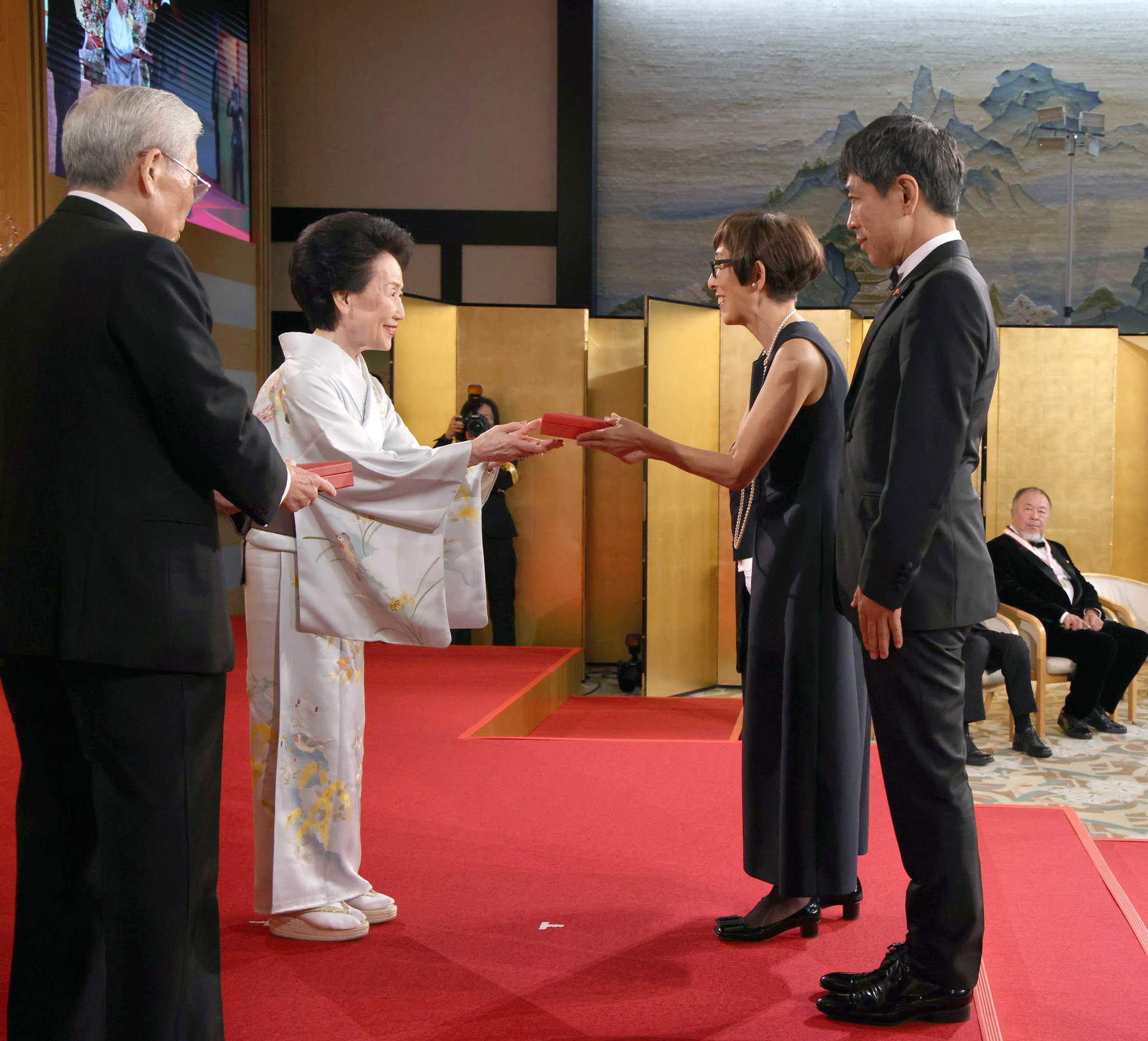 Premiazione di Kazuyo Sejima e Ryue Nishizawa Premiazione di Kazuyo Sejima e Ryue Nishizawa