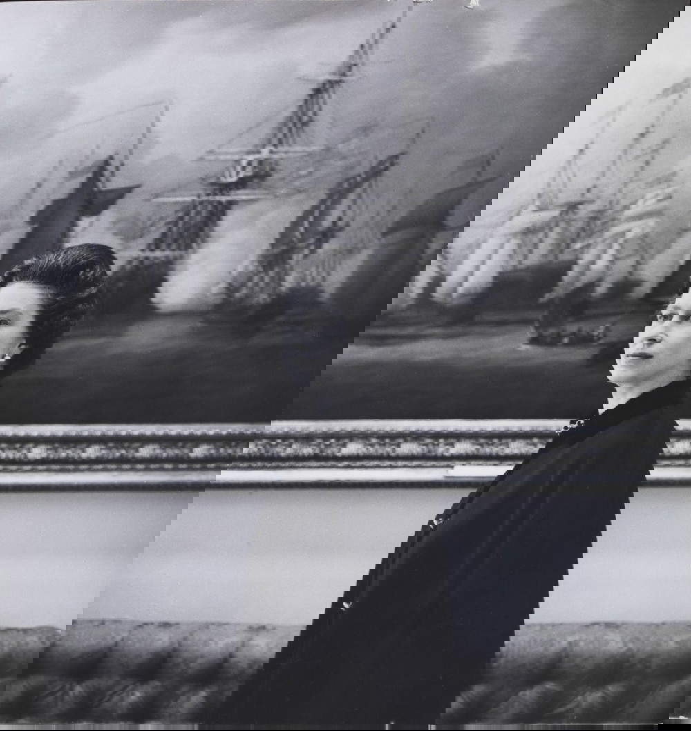 Elisabetta II al Victoria and Albert Museum di Londra