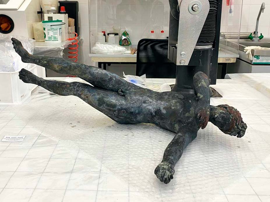 Le statue di bronzo scoperte a San Casciano dei Bagni Le statue di bronzo scoperte a San Casciano dei Bagni