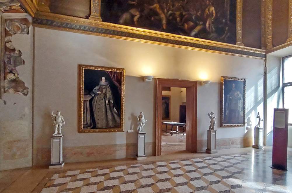 Palazzo Ducale Mantova, l'auteur de six statues baroques sur des thèmes mythologiques a été découvert: Andrea Baratta de Carrare  