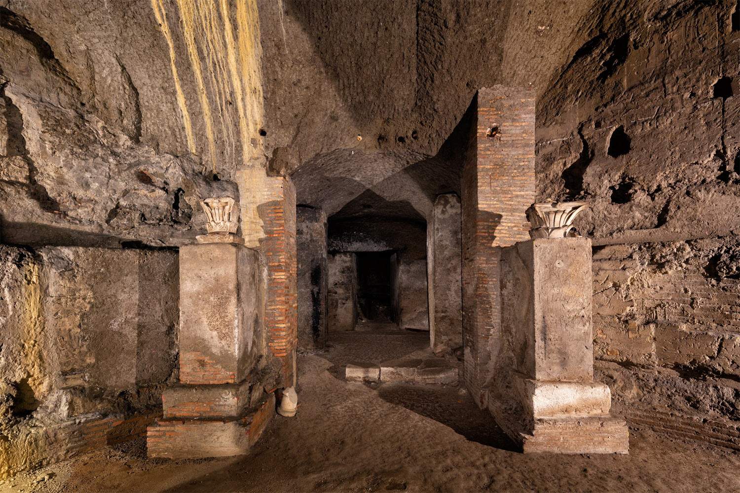 Herculaneum, Ancient Theater reopens to the public: tours into the bowels of the ancient city