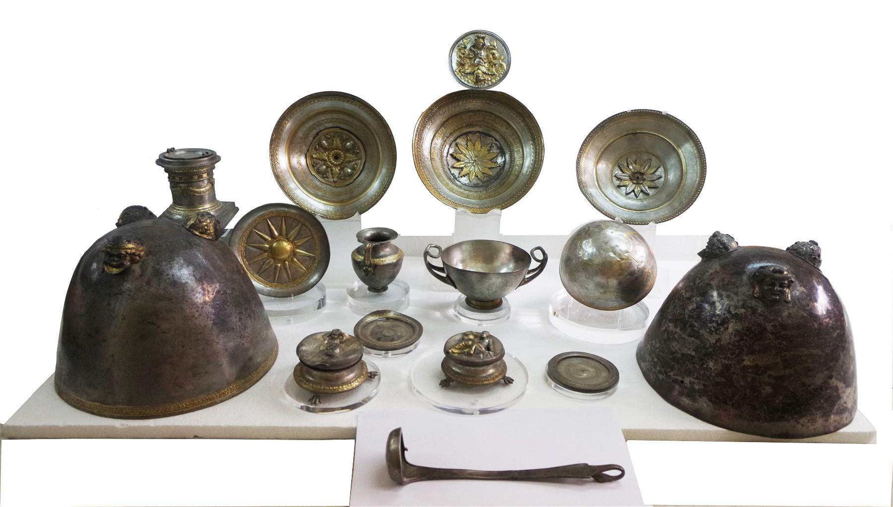 Morgantina silverware will remain in Sicily forever: agreement signed between Salinas Museum and Metropolitan