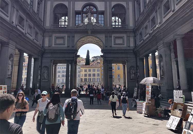 Uffizi on the shields at Easter. Pre-Covid levels reached and exceeded.
