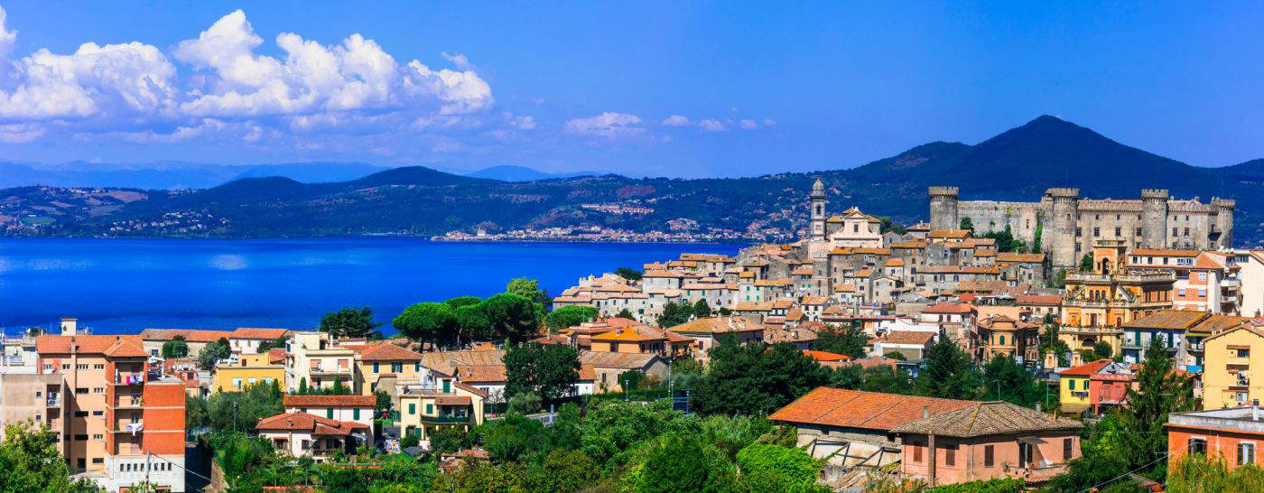 Vue de Bracciano. Photo italia.it Vue de Bracciano. Photo italia.it