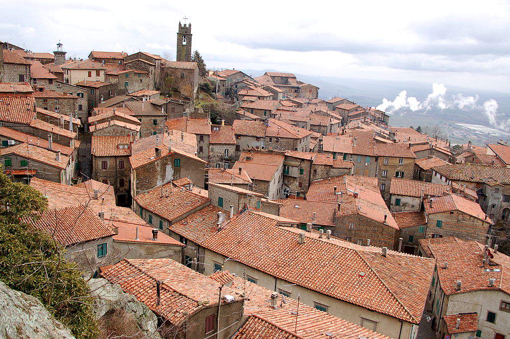 Il borgo di Piancastagnaio Il borgo di Piancastagnaio