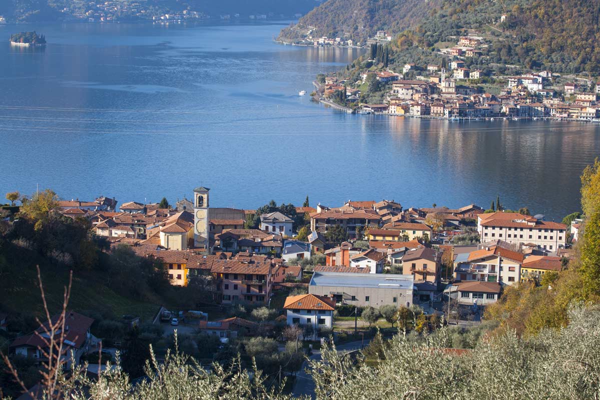 Veduta di Sulzano. Foto Visit Lake Iseo Veduta di Sulzano. Foto Visit Lake Iseo