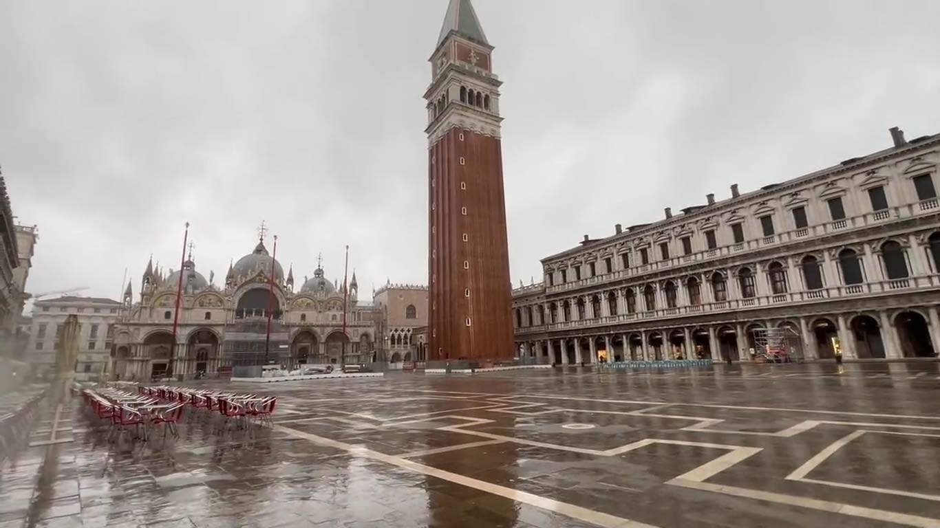 Aujourd'hui, le Mose a sauvé Venise d'une inondation potentiellement dévastatrice.