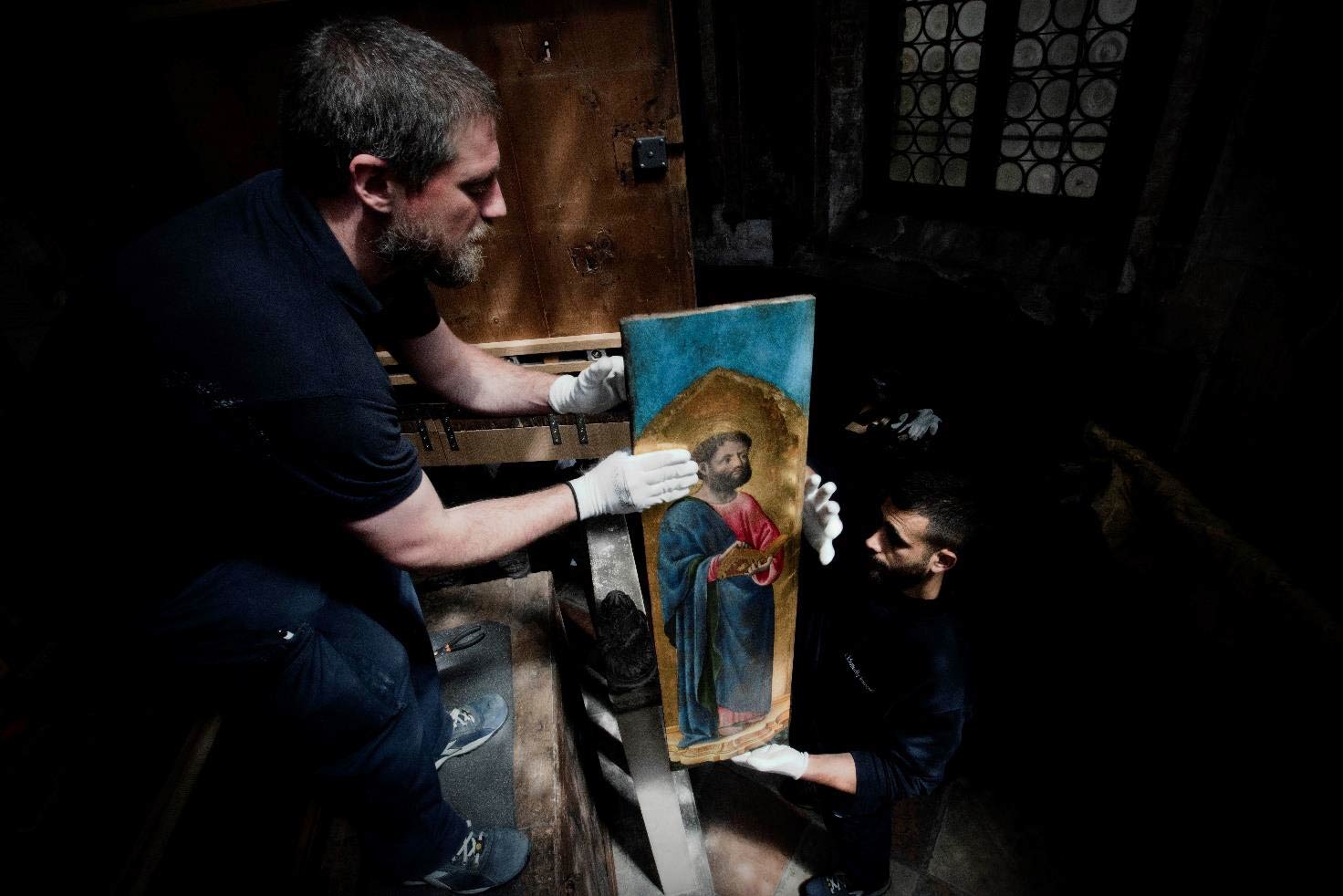 Rearrangement of the Polyptych of the Virgin Rearrangement of the Polyptych of the Virgin