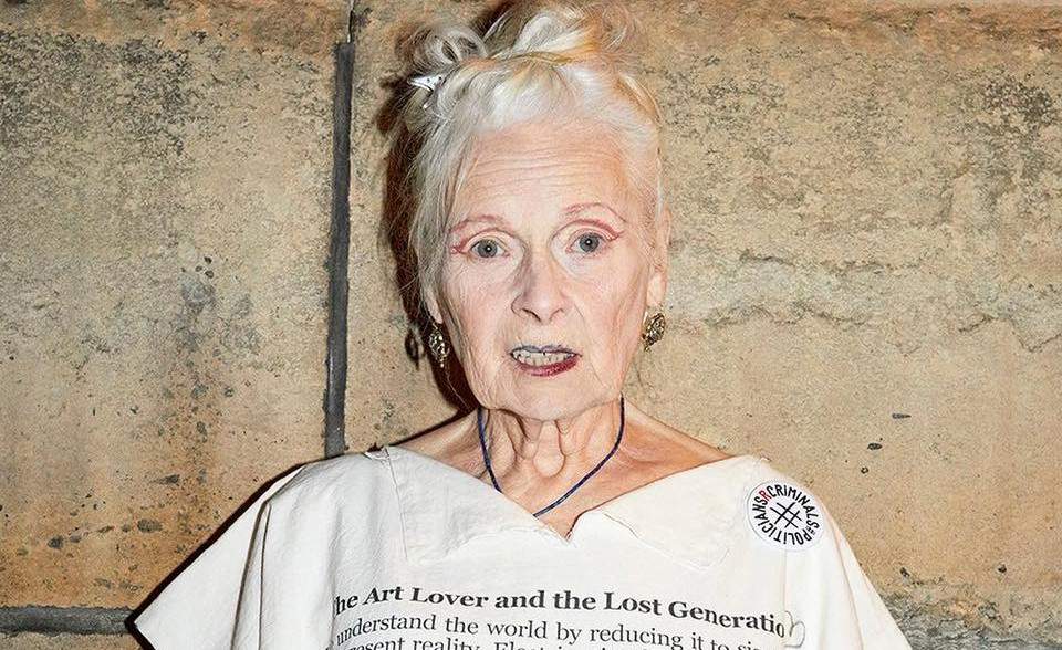 Vivienne Westwood, la créatrice de mode punk qui a été la première à épouser la cause environnementale, nous quitte. 