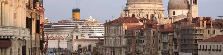 Venise, adieu croisi&egrave;res et billets d'entr&eacute;e ? Comment le tourisme dans la ville pourrait changer