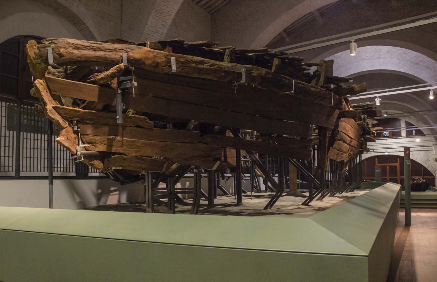 Il Museo delle Navi Antiche di Pisa Il Museo delle Navi Antiche di Pisa