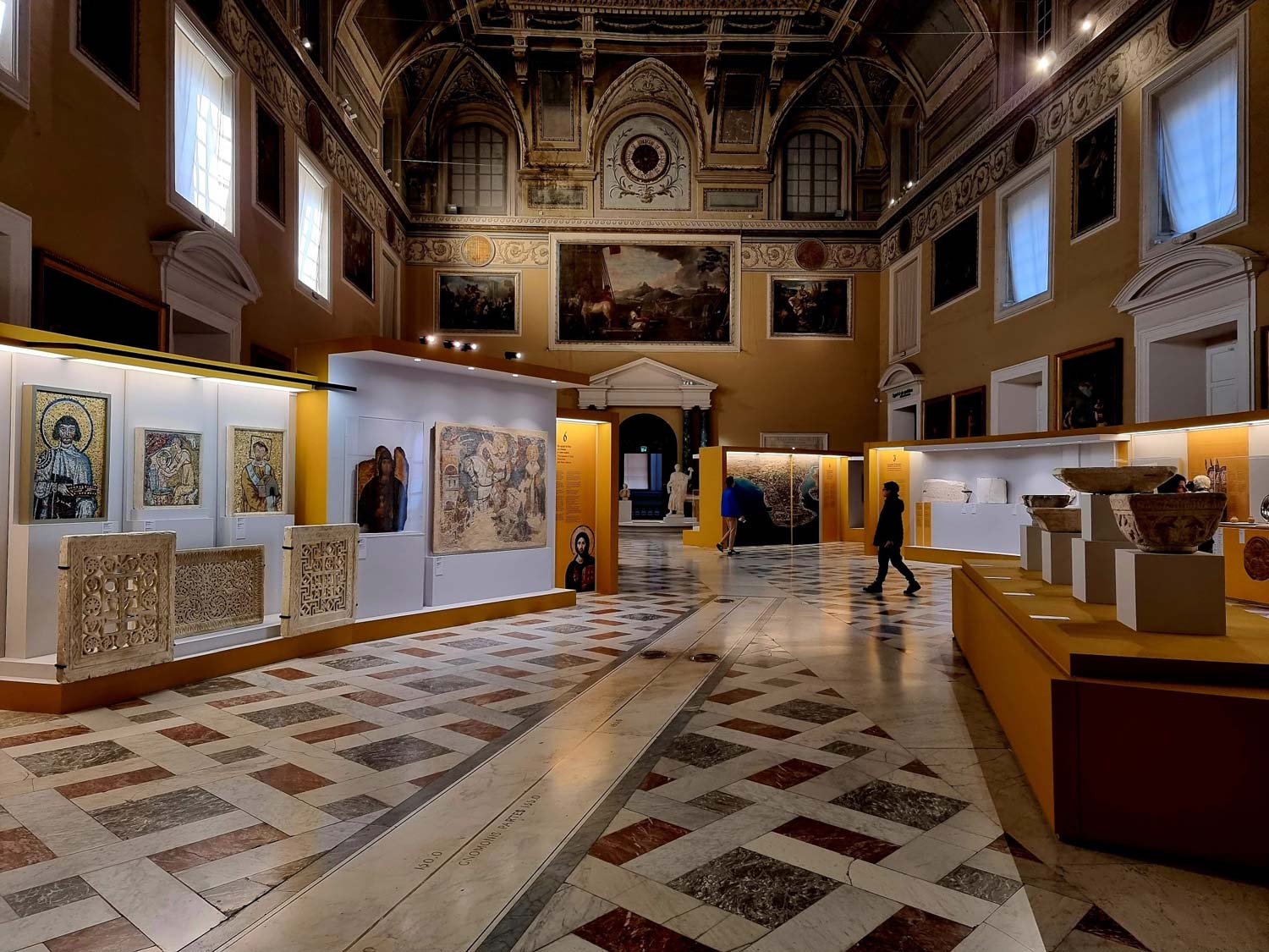 La exposición Bizantinos. Lugares, símbolos y comunidades de un imperio milenario La exposición Bizantinos. Lugares, símbolos y comunidades de un imperio milenario