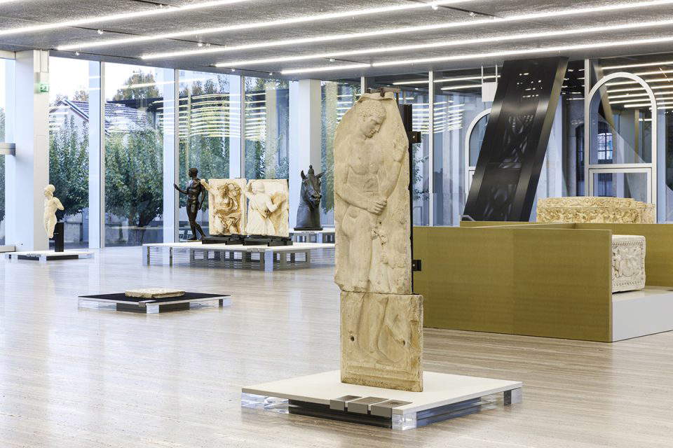 Montaje de la exposición Reciclar la belleza