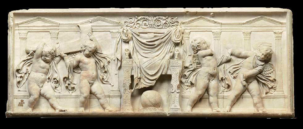 Fragmento de relieve con el trono de Saturno (&eacute;poca julio-claudia, mediados del siglo I d.C.; mármol; París, Museo del Louvre, MR 856) Foto: Herv&eacute; Lewandowski &copy; 2022. RMN-Grand Palais/Dist. Foto SCALA, Florencia París, Mus&eacute;e du Louvre, D&eacute;partment des Antiquit&eacute;s greques, &eacute;trusques et romaines