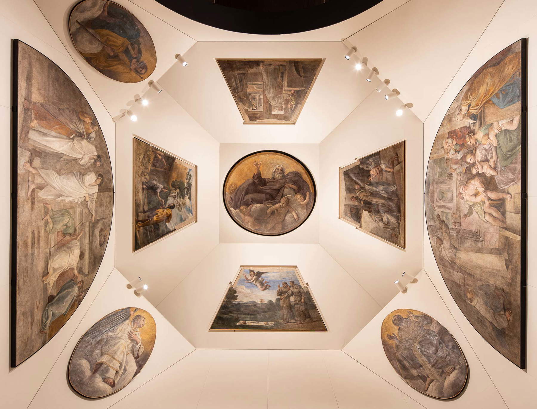 Reconstrucción de la Capilla Herrera en el Palacio Barberini. Fotografía de Alberto Novelli Reconstrucción de la Capilla Herrera en el Palacio Barberini. Fotografía de Alberto Novelli