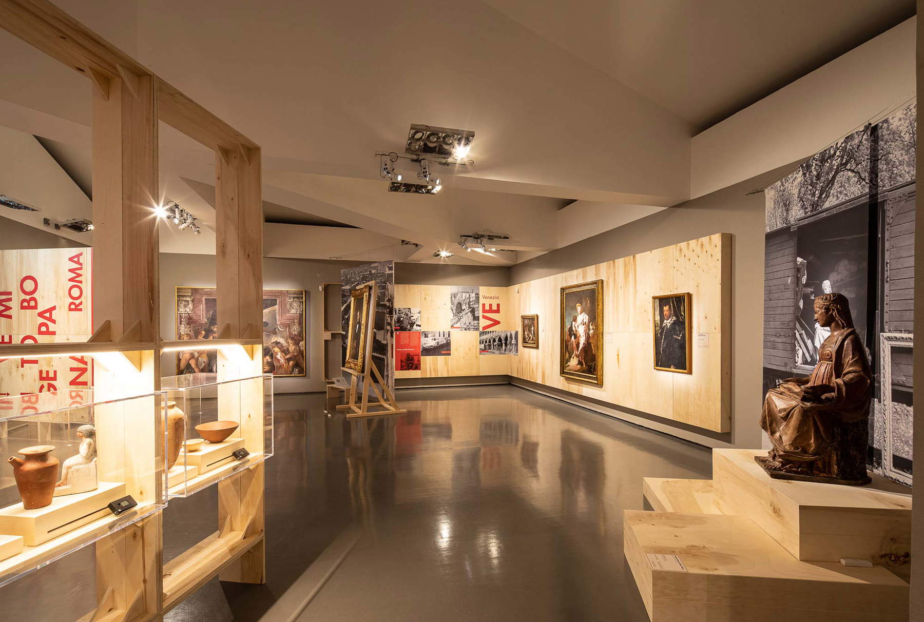 Montage de l'exposition  Montage de l'exposition