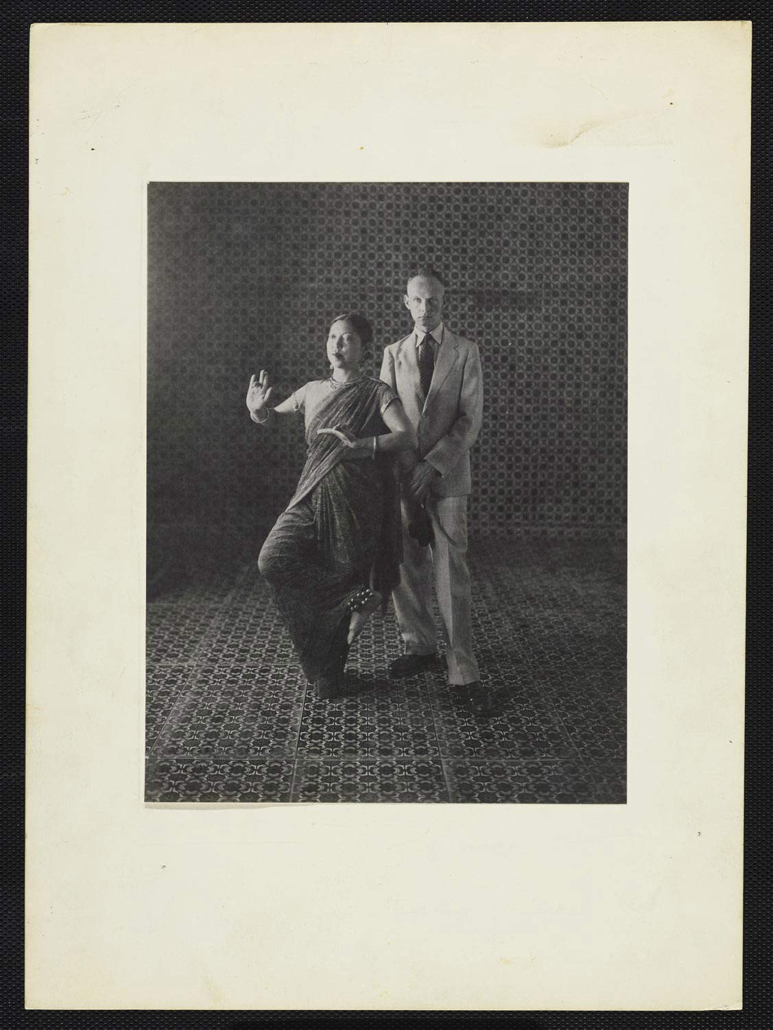 Irving Penn, Sr. y Sra. Henri Cartier-Bresson, 1946, Vogue &copy; Cond&eacute; Nast