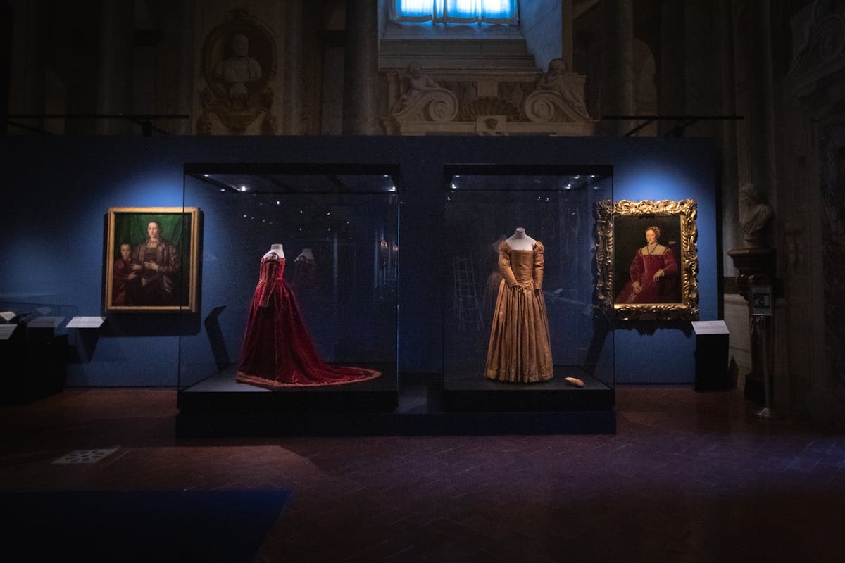 Eleonora von Toledo und die Erfindung des Hofes der Medici Ausstellungsaufbau Eleonora von Toledo und die Erfindung des Hofes der Medici Ausstellungsaufbau