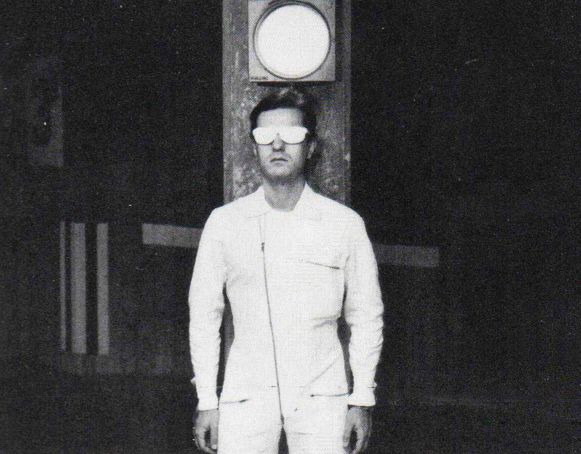 Angelo Pretolani/Centro Uh !, Tran-concert De Rezke, performance. Scandicci-Marina di Pietrasanta- Genova Nervi, 1982. Angelo Pretolani/Centro Uh !, Tran-concert De Rezke, performance. Scandicci-Marina di Pietrasanta- Genova Nervi, 1982.
