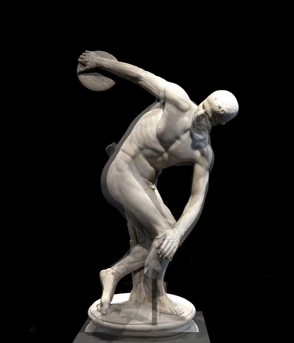 Carolina Sandretto, Discobolo (2020; doppia stampa su carta Hannemüle Barytha e plexiglass sovrapposte, 70x50 cm). Su concessione dell'artista. Carolina Sandretto, Discobolo (2020; doppia stampa su carta Hannemüle Barytha e plexiglass sovrapposte, 70x50 cm). Su concessione dell'artista.