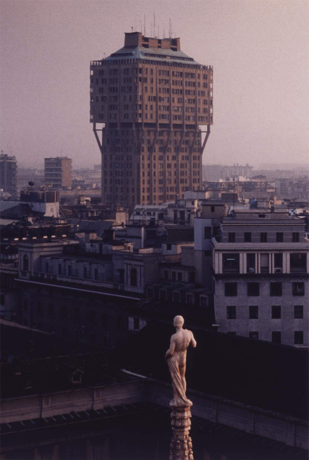 Fischli &amp; Weiss, Untitled (Milan Cathedral) (1992-2000; &copy; Peter Fischli and heirs David Weiss - Metropolitan City of Milan / Museum of Contemporary Photography, Milan-Cinisello Balsamo)