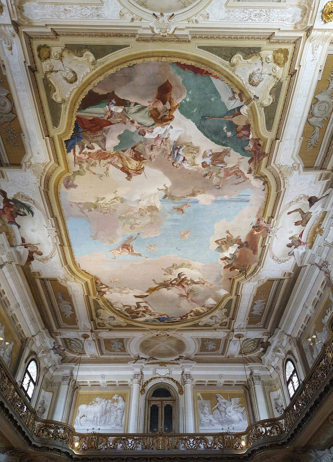 La salle de bal de la Villa Pisani avec la fresque de Tiepolo